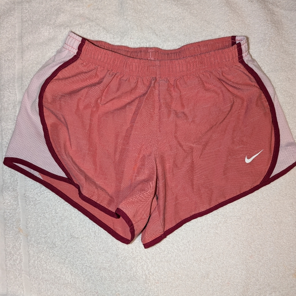 Nike Girls lined shorts pink and maroon size Medium